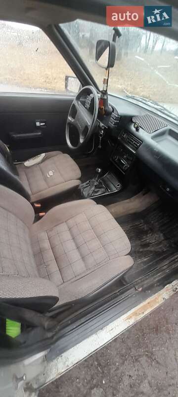 Седан Audi 80 1986 в Нежине
