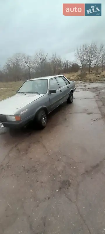 Audi 80