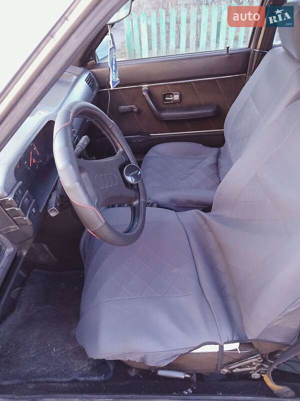 Седан Audi 80 1986 в Терновке