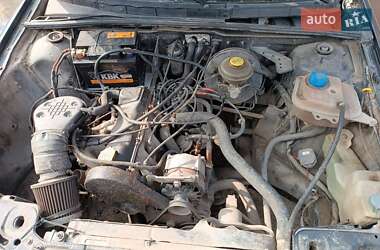 Седан Audi 80 1987 в 