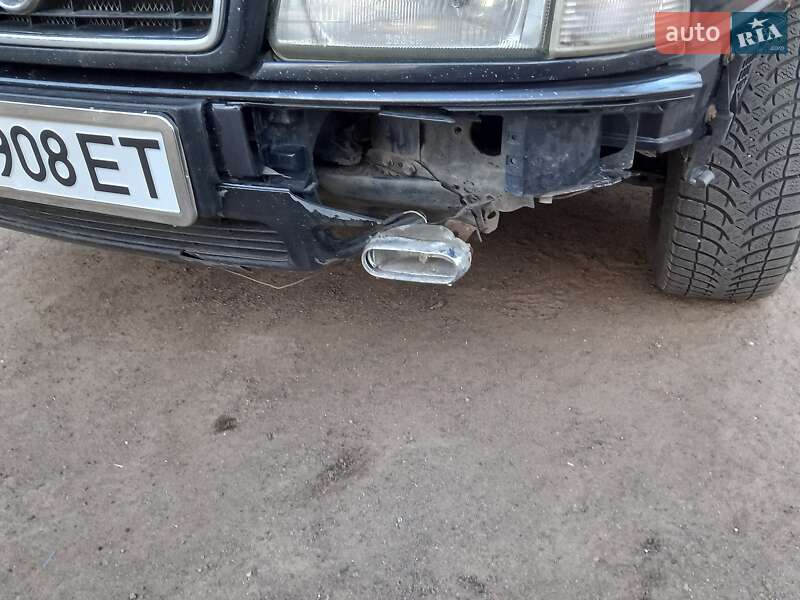 Седан Audi 80 1993 в Вознесенську