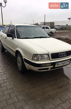 Седан Audi 80 1988 в Арцизе