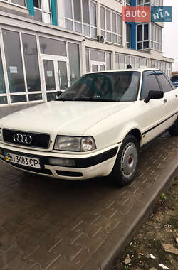 Седан Audi 80 1988 в Арцизе