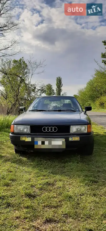 Audi 80