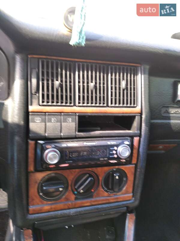 Седан Audi 80 1988 в Рівному фото 5 Седан Audi 80 1988 в Рівному