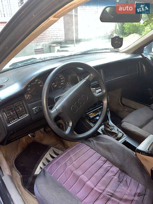 Седан Audi 80 1989 в Корце фото 3 Седан Audi 80 1989 в Корце