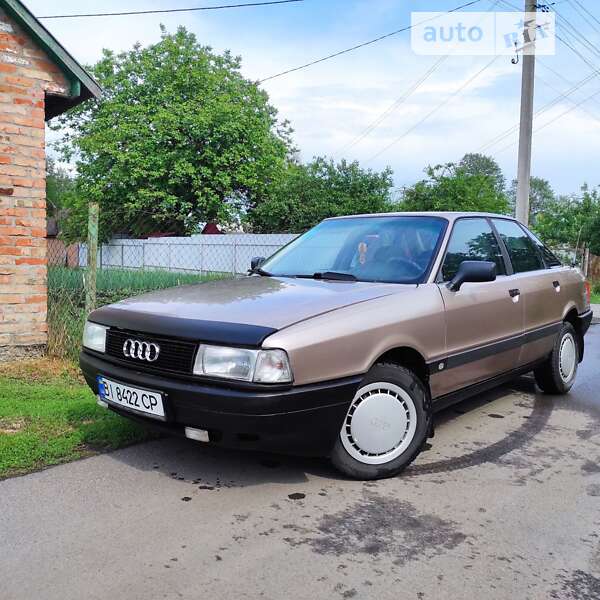 Седан Audi 80 1987 в Миргороді