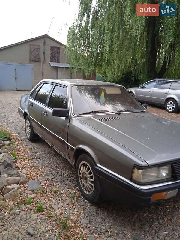 Седан Audi 80 1985 в Хусті фото 4 Седан Audi 80 1985 в Хусті