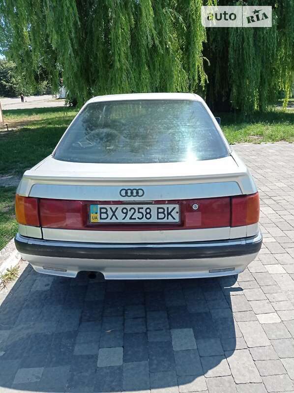 Седан Audi 80 1988 в Белой Церкви