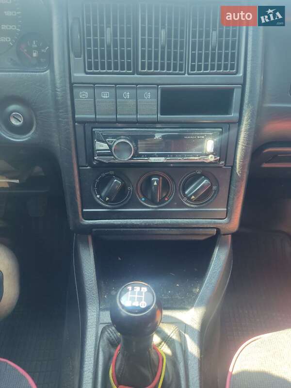 Седан Audi 80 1990 в Харкові