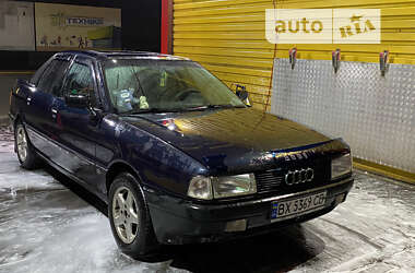 Седан Audi 80 1988 в Шепетовке