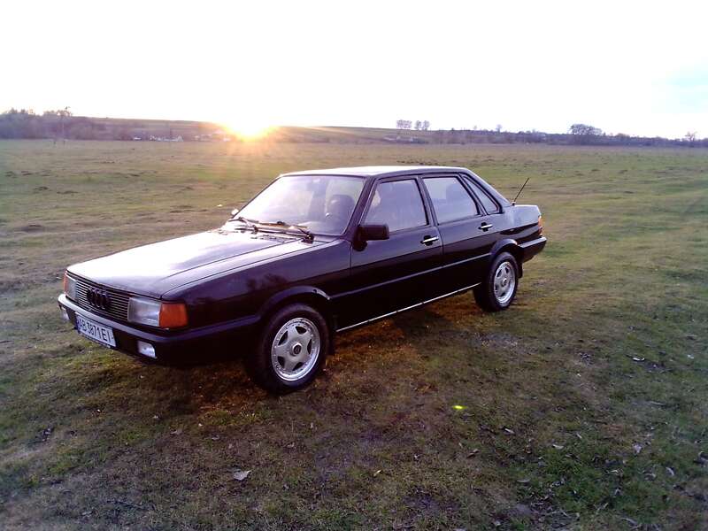 Audi 80 1985 Audi 80 1985