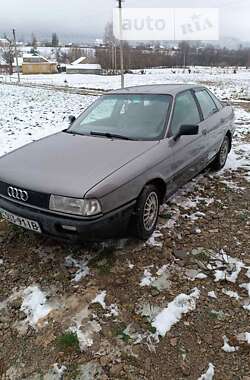 Седан Audi 80 1988 в Надвірній