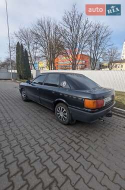 Седан Audi 80 1991 в Чернівцях