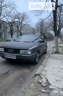Седан Audi 80 1988 в Білгороді-Дністровському