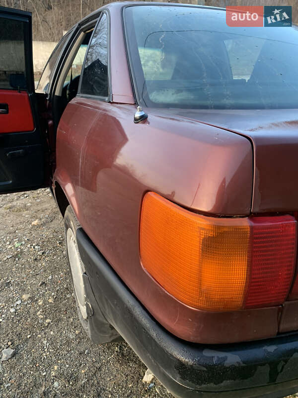 Седан Audi 80 1991 в Чорткові