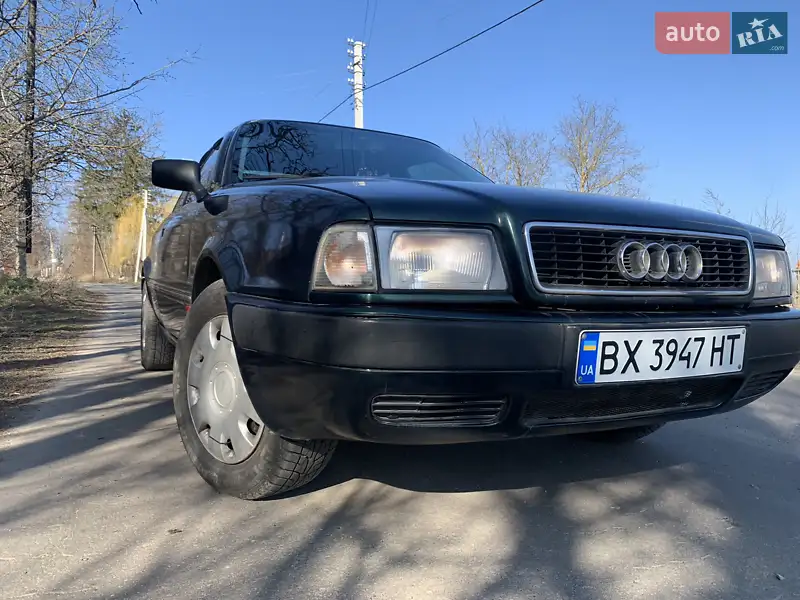Седан Audi 80 1993 в 