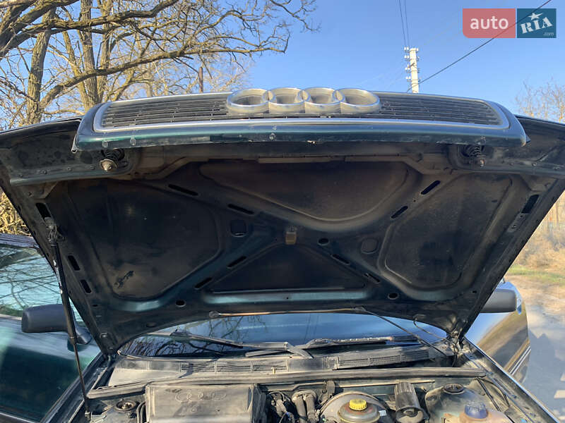 Седан Audi 80 1993 в Хмельницком