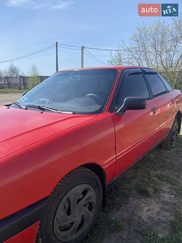 Седан Audi 80 1989 в Глухове