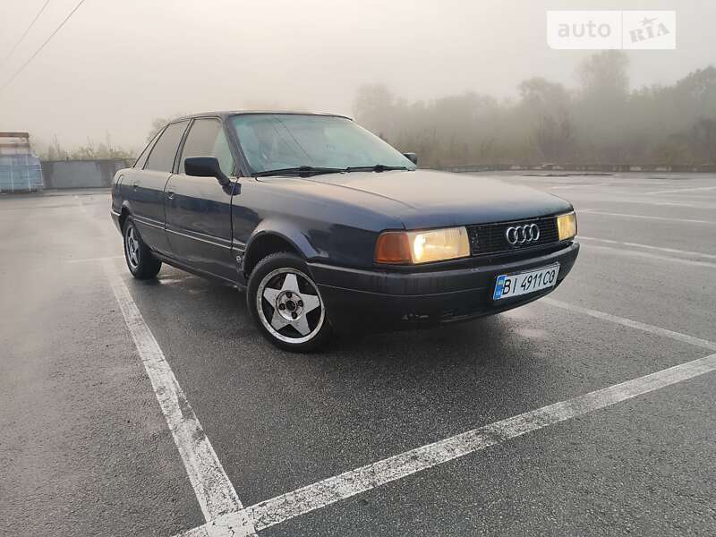 Седан Audi 80 1988 в Ирпене