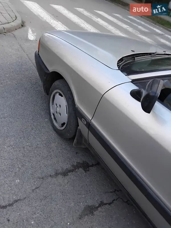 Audi 80