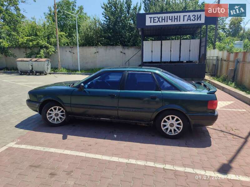 Седан Audi 80 1993 в Виннице