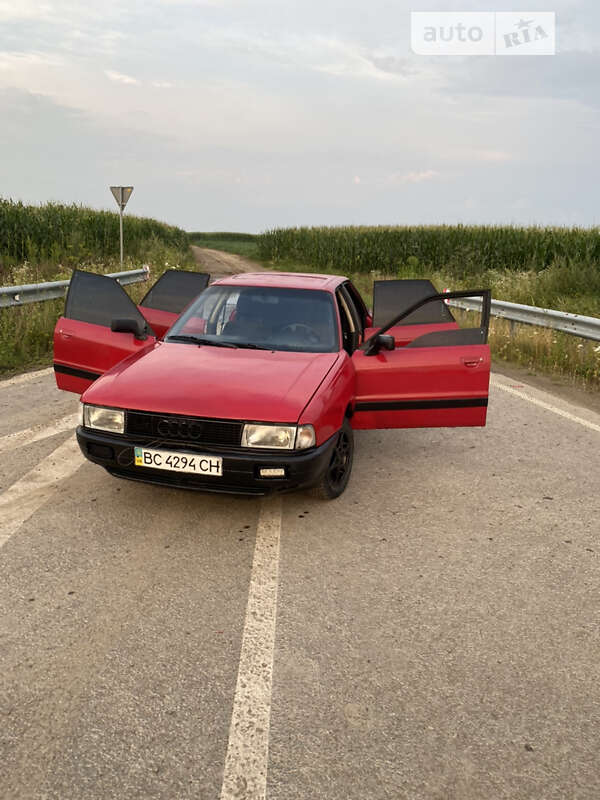 Седан Audi 80 1987 в Львове