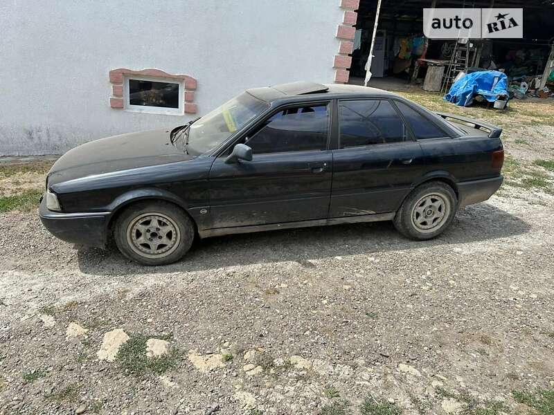 Седан Audi 80 1990 в Хотине