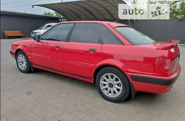 Седан Audi 80 1993 в Черновцах