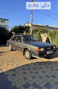 Седан Audi 80 1986 в Чернівцях