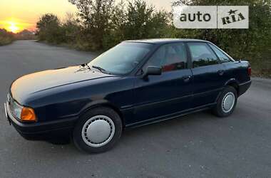 Седан Audi 80 1988 в Ізяславі