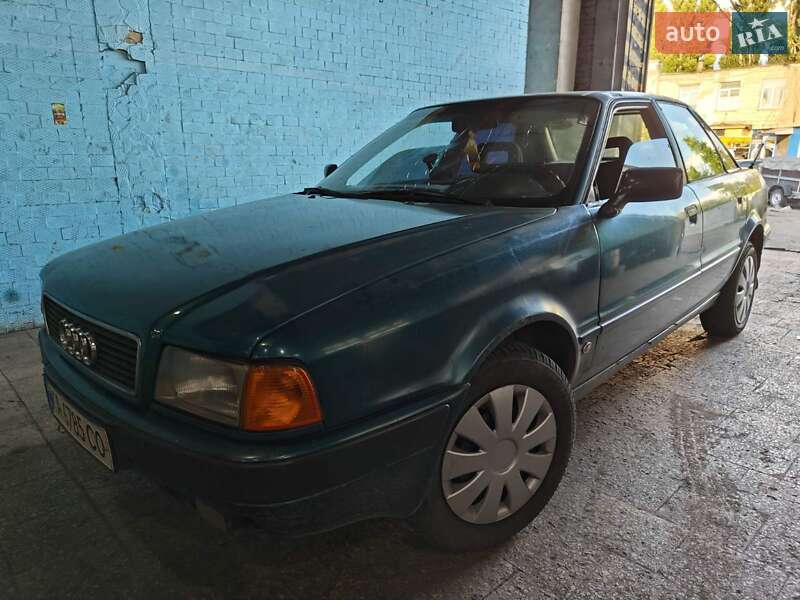 Седан Audi 80 1992 в Киеве