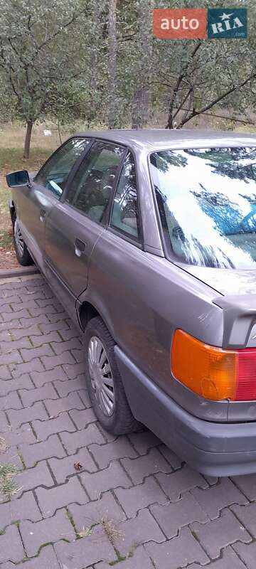 Седан Audi 80 1988 в Киеве