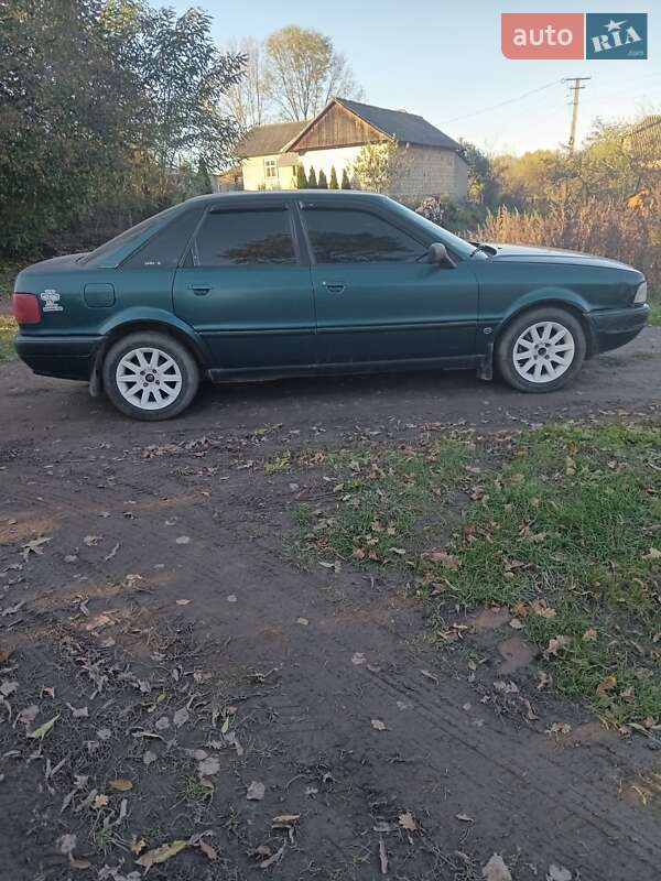 Седан Audi 80 1992 в Бурштыне фото 2 Седан Audi 80 1992 в Бурштыне