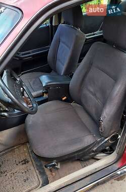 Седан Audi 80 1987 в Демидовке