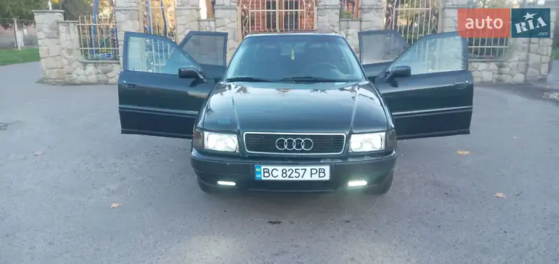 Audi 80