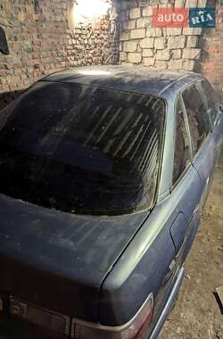 Седан Audi 80 1988 в Бару