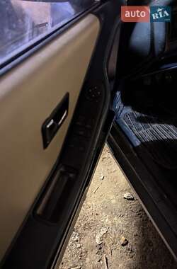 Седан Audi 80 1988 в Бару