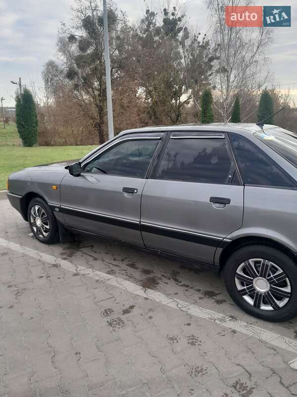 Седан Audi 80 1991 в Дубно фото 2 Седан Audi 80 1991 в Дубно