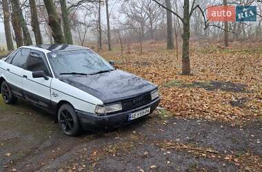 Седан Audi 80 1987 в Днепре