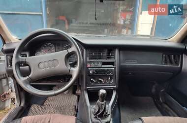 Седан Audi 80 1991 в Новодністровську