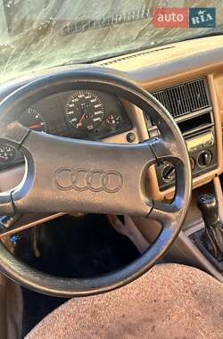 Седан Audi 80 1991 в 