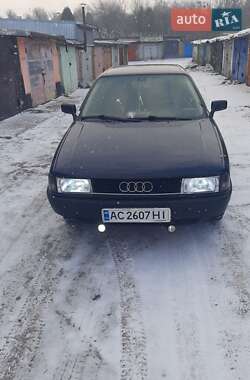 Седан Audi 80 1990 в Нововолинську