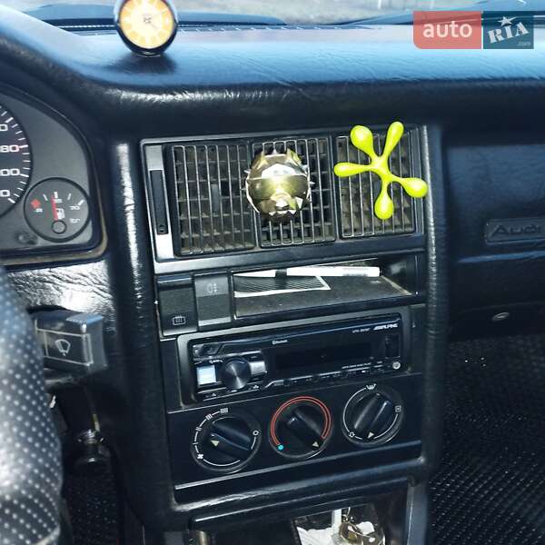 Седан Audi 80 1988 в Переяславе