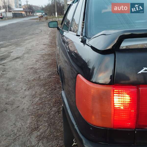 Седан Audi 80 1988 в Переяславе