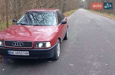 Седан Audi 80 1989 в Сарнах