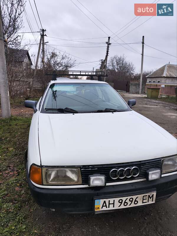 Седан Audi 80 1987 в Дніпрі