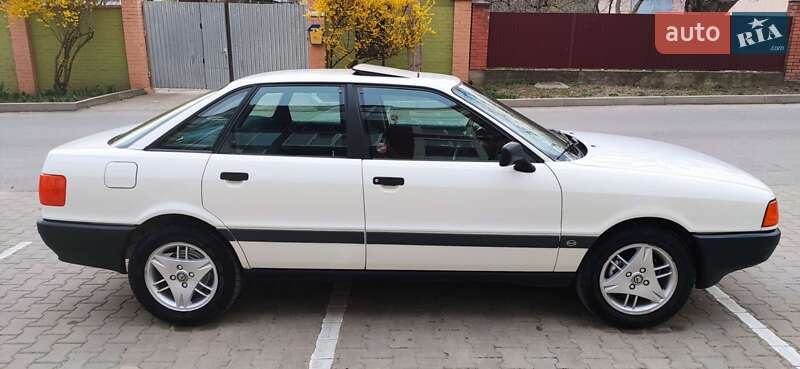 Седан Audi 80 1987 в Черновцах фото 11 Седан Audi 80 1987 в Черновцах