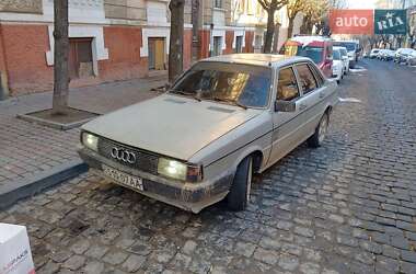 Седан Audi 80 1986 в Черновцах