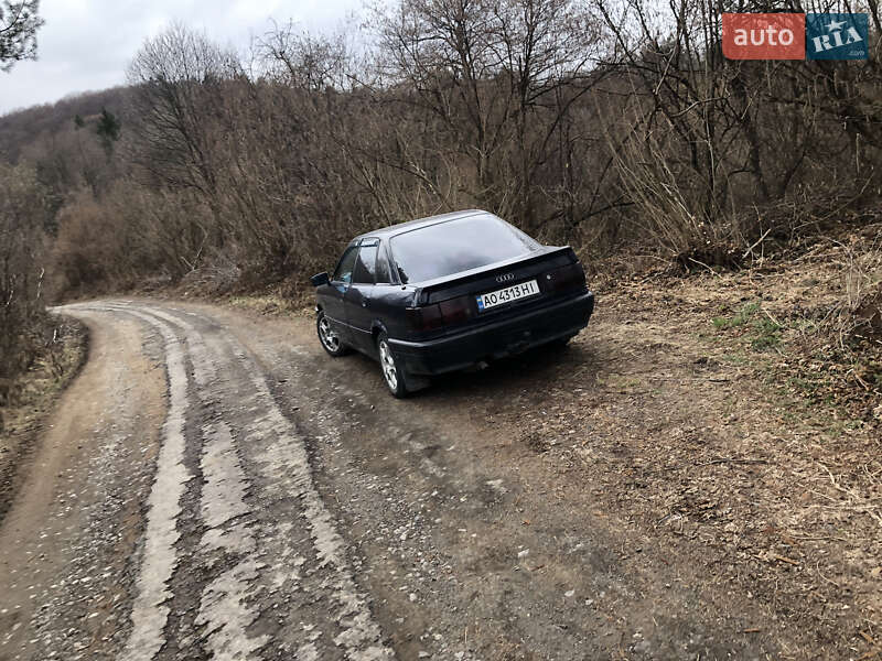 Седан Audi 80 1989 в Турьих Реметах